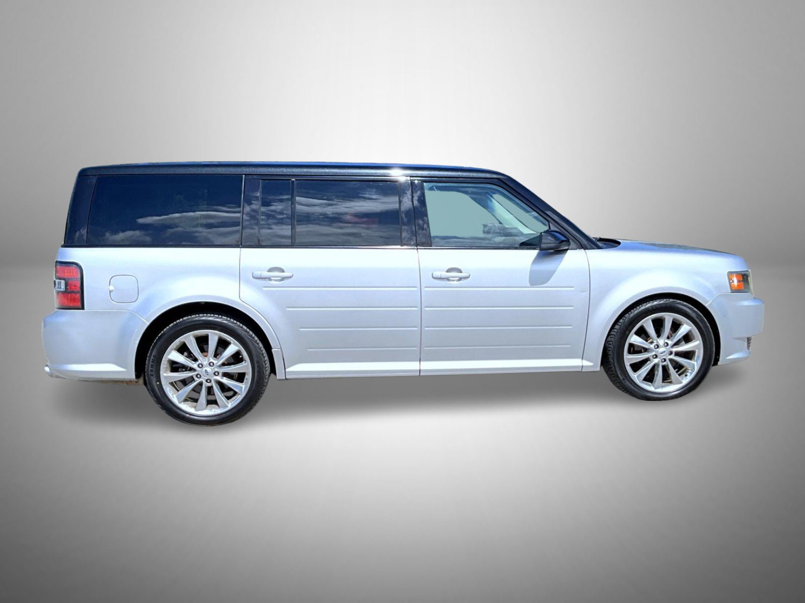 Used 2012 Ford Flex Titanium w/ Equipment Group Order Code AWD/4WD image 4
