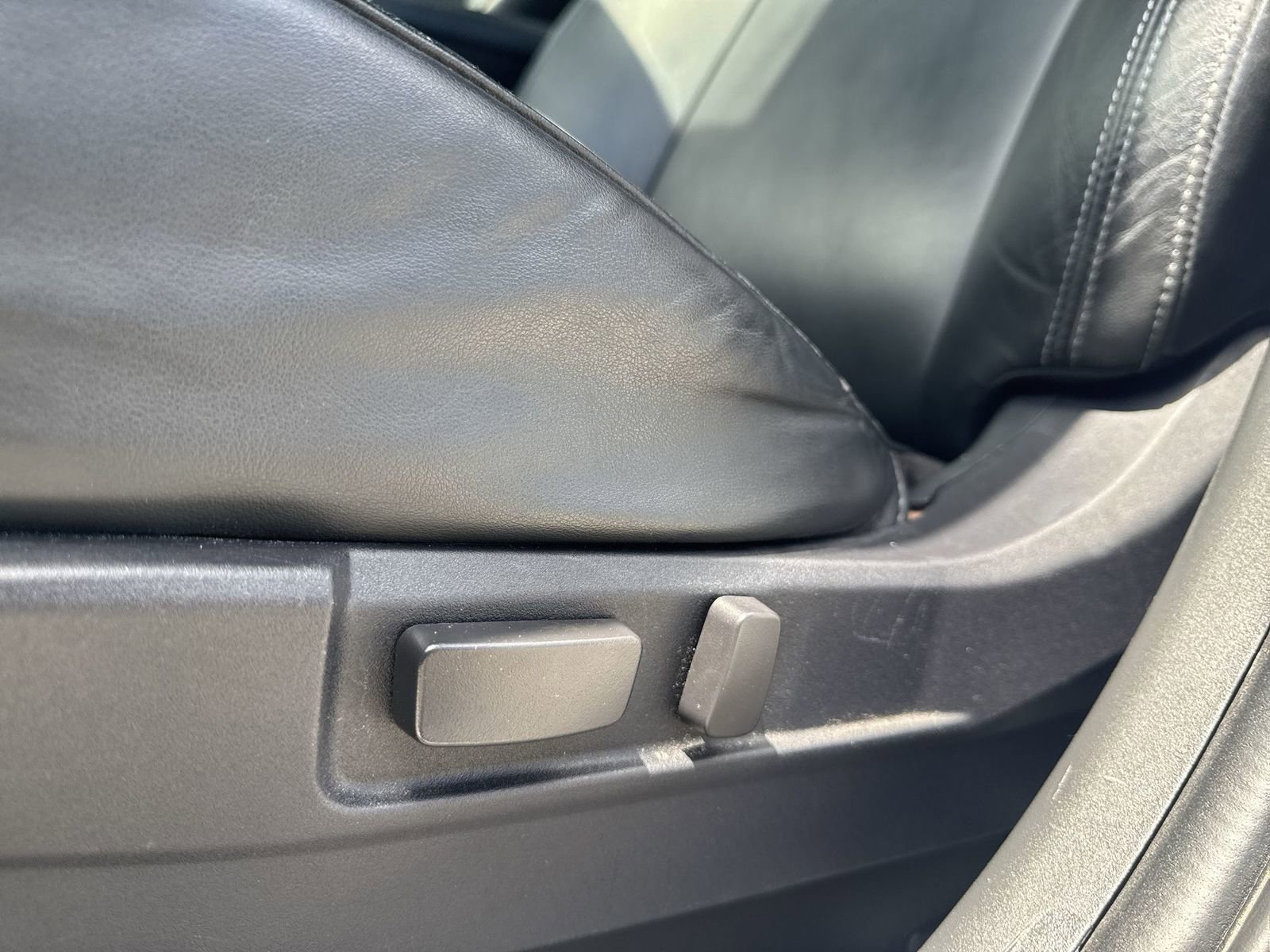 Used 2019 Mitsubishi Outlander SEL AWD/4WD image 26