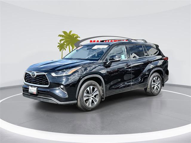 Certified 2021 Toyota Highlander XLE