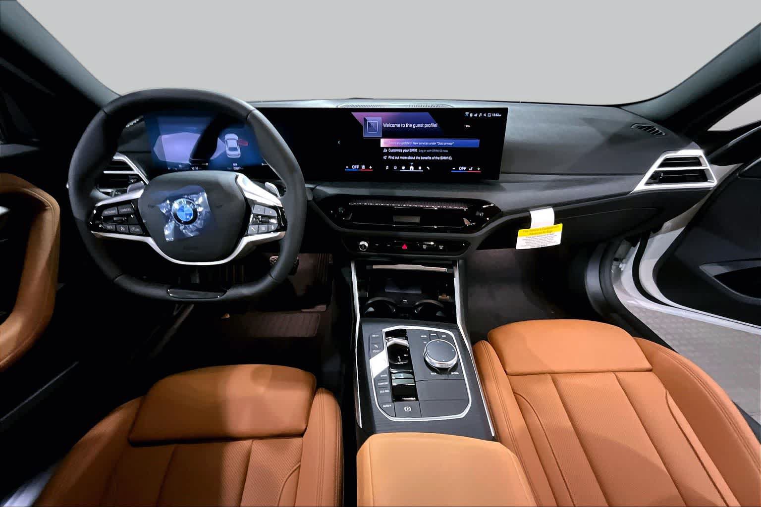 New 2025 BMW 230i xDrive Coupe w/ Convenience Package AWD/4WD image 7