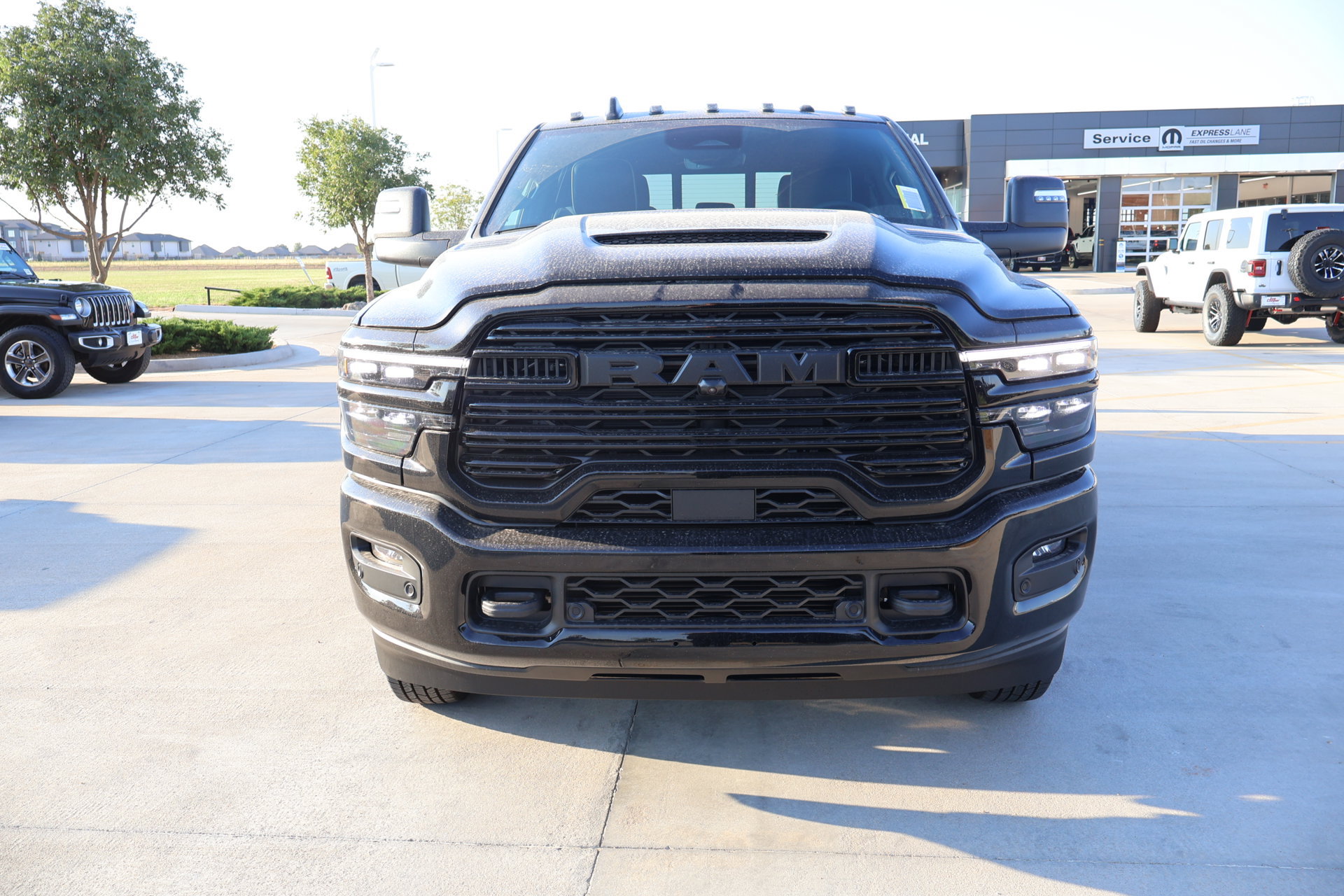 New 2027 RAM 3500 Laramie AWD/4WD image 10