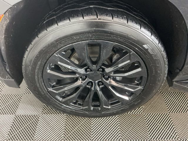 Used 2021 GMC Yukon XL Denali image 34