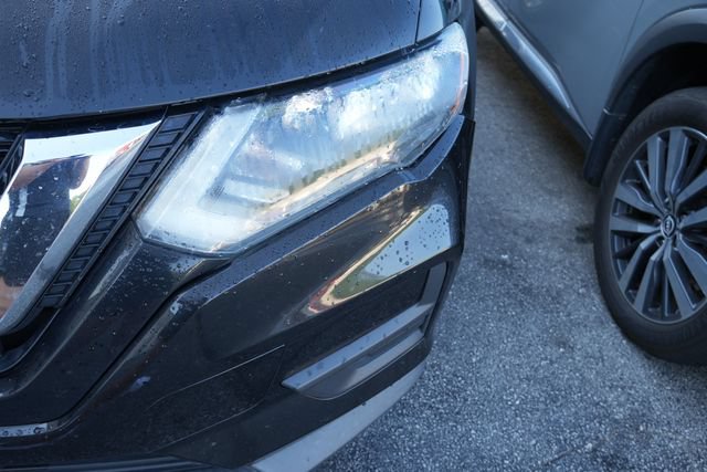Used 2020 Nissan Rogue S AWD/4WD image 11