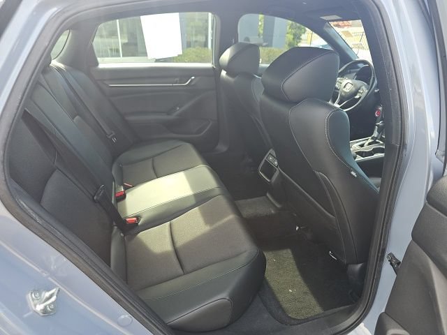 Used 2022 Honda Accord Sport image 17