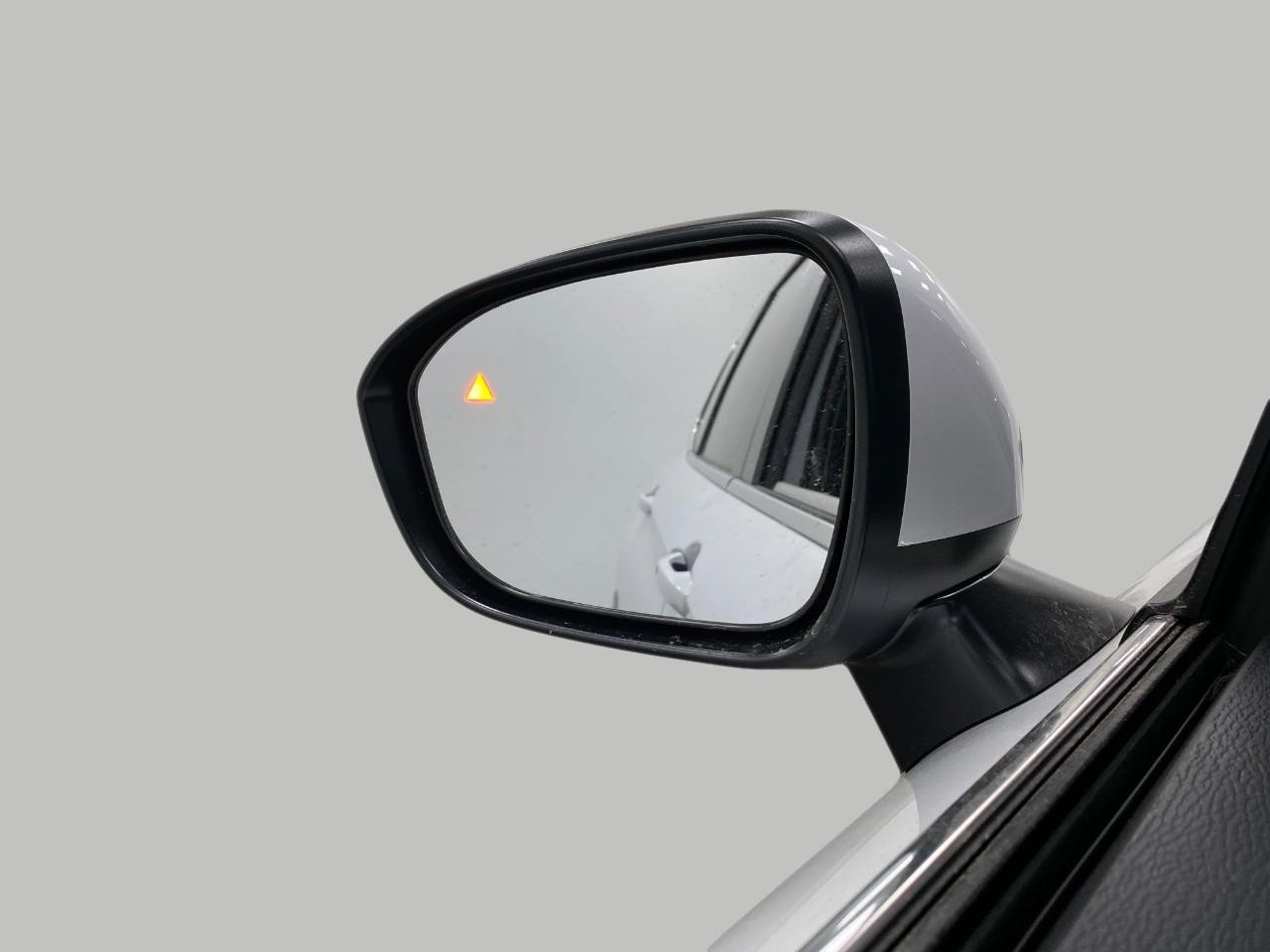 New 2026 Mitsubishi Outlander SEL image 20