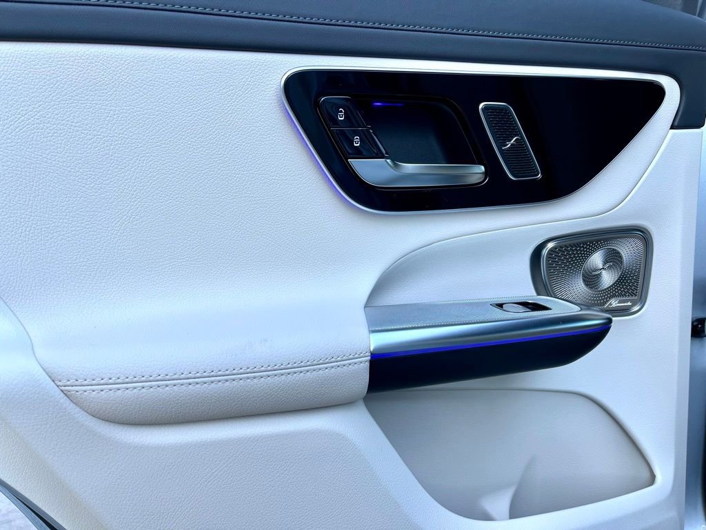 Used 2025 Mercedes-Benz GLC 350e 4MATIC image 50