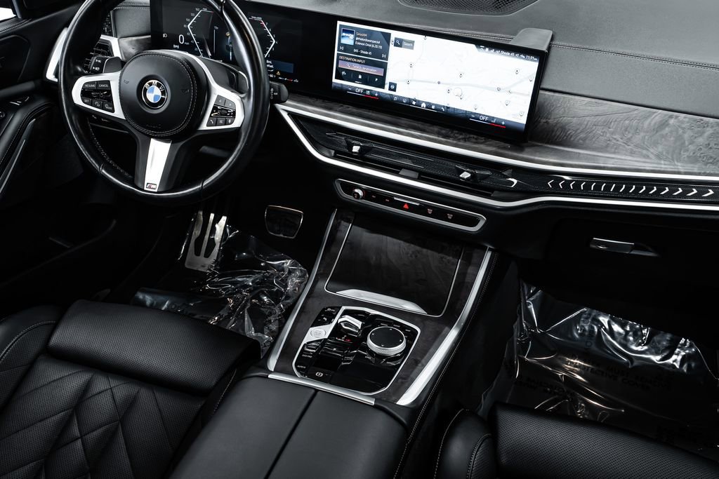Used 2024 BMW X5 sDrive40i w/ M Sport Package image 28