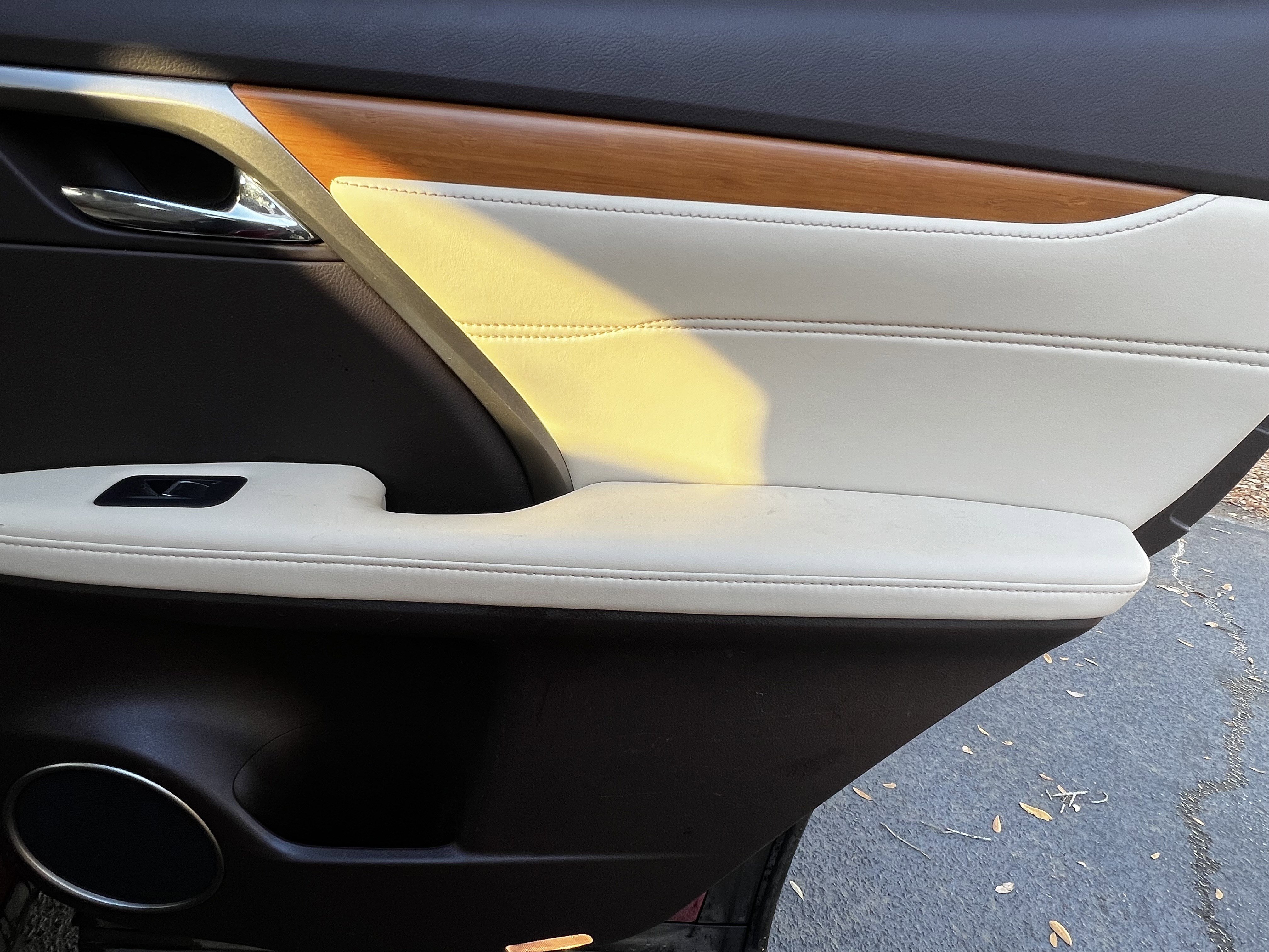 Used 2016 Lexus RX 350 AWD w/ Premium Package image 39