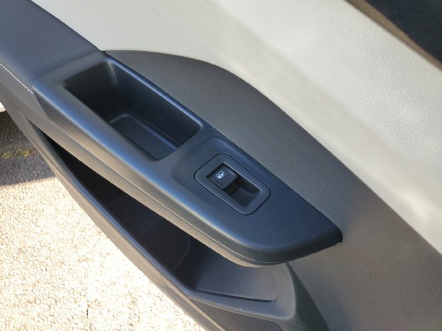 New 2027 Volkswagen Taos S FWD image 20