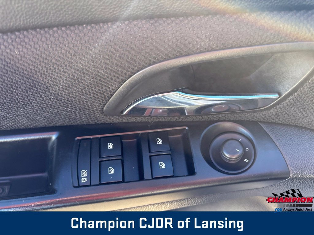 Used 2014 Chevrolet Cruze LT FWD image 13