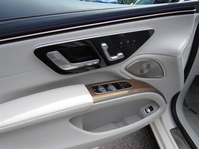 Certified 2023 Mercedes-Benz EQS 580 4MATIC Sedan w/ Manufactur Interior Package image 8