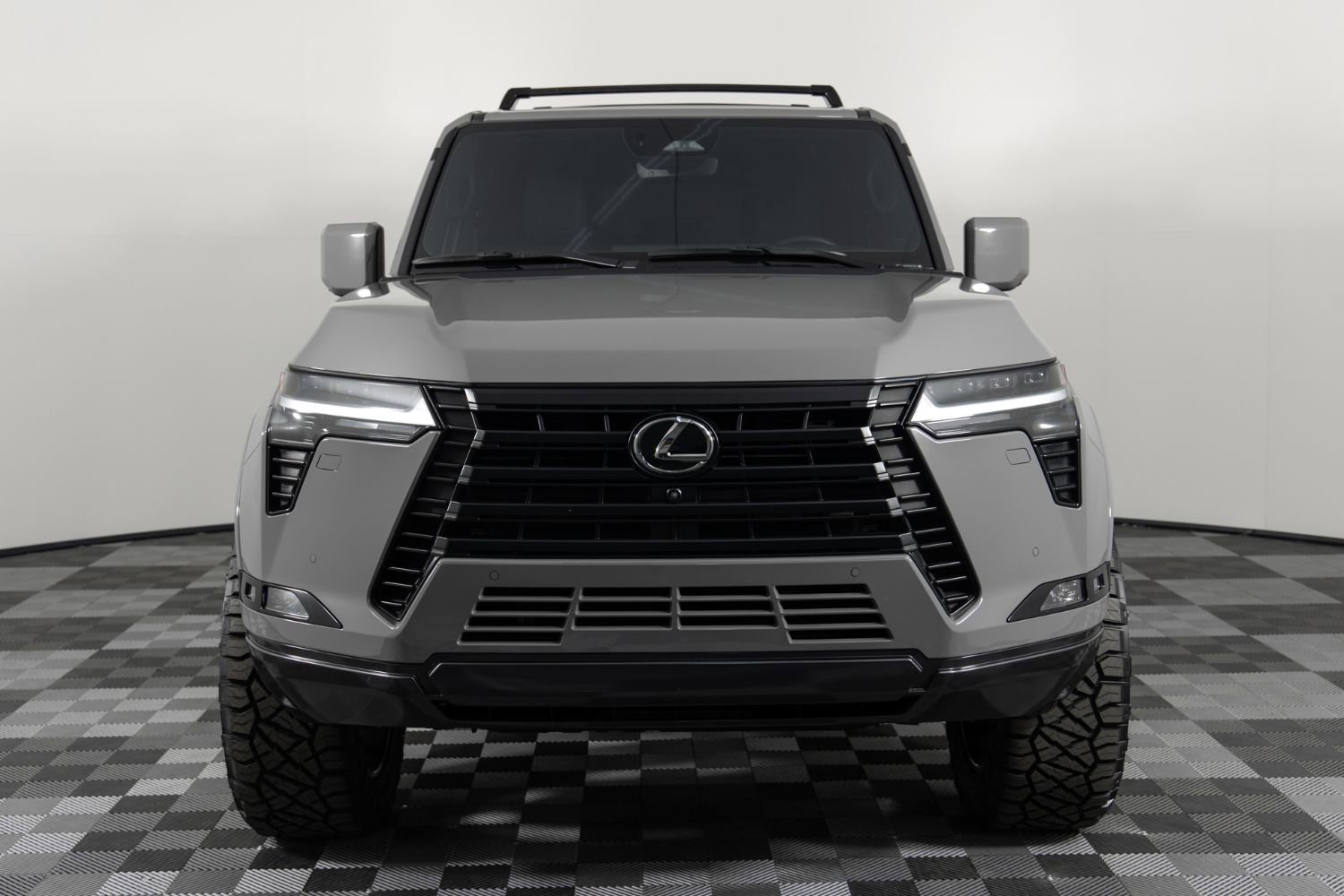 Used 2024 Lexus GX 550 w/ Accessory Package (2T) image 12