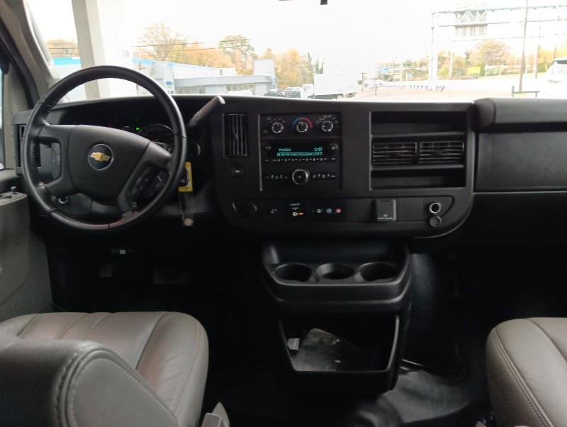 Used 2020 Chevrolet Express 3500 w/ Driver Convenience Package image 36