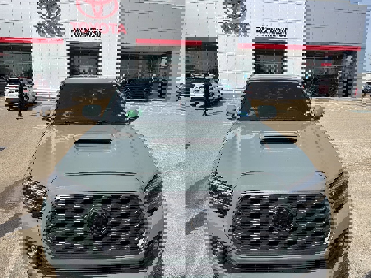 Used 2023 Toyota Tacoma TRD Sport image 2