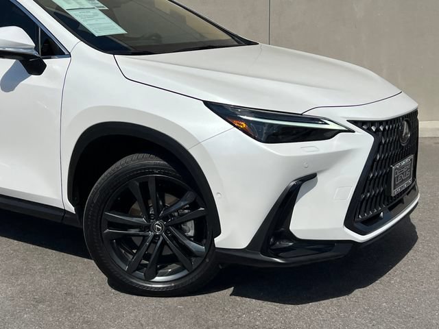 Used 2025 Lexus NX 450h+ AWD w/ Accessory Package (Z2) video 2