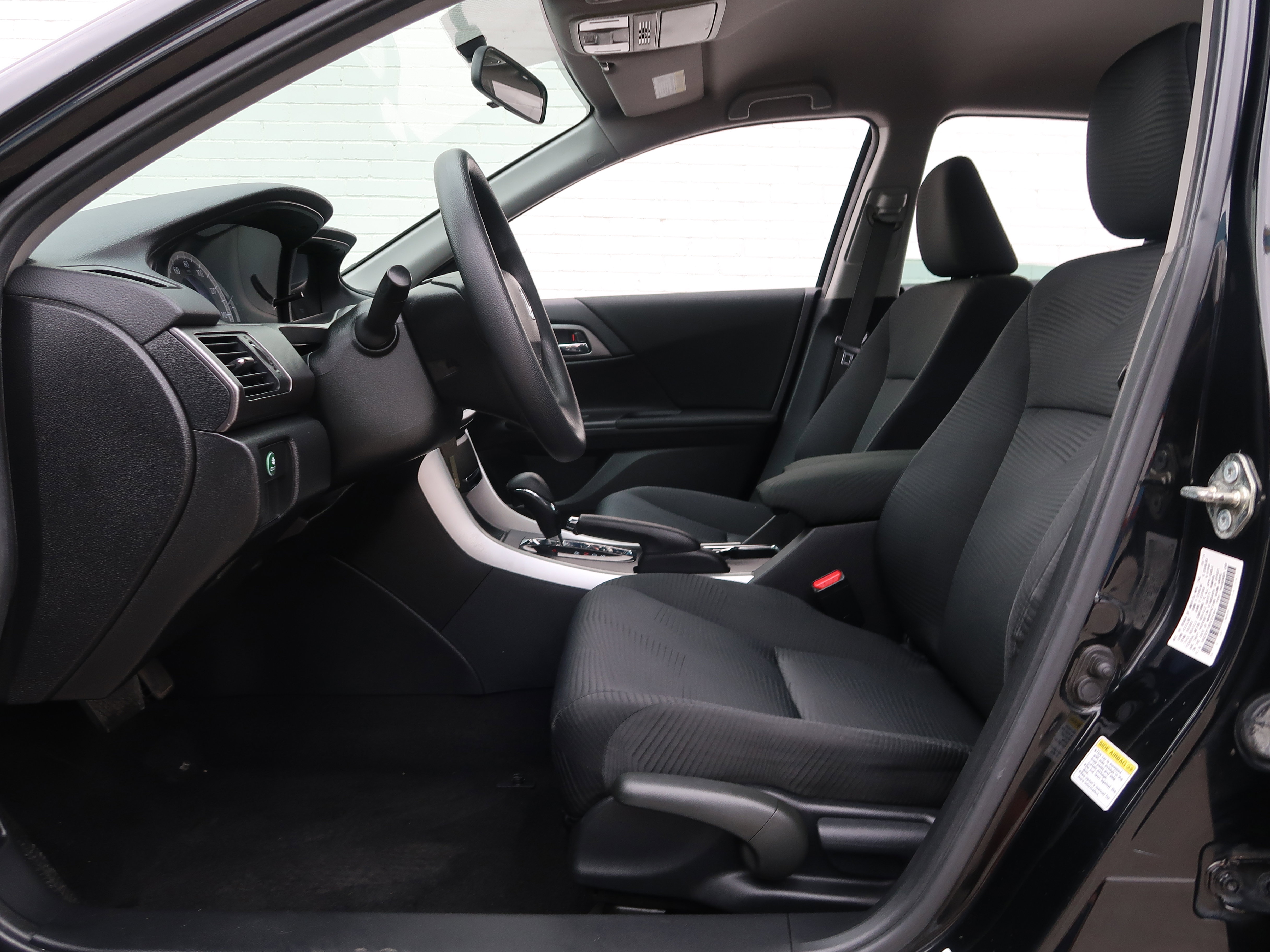 Used 2014 Honda Accord LX image 26