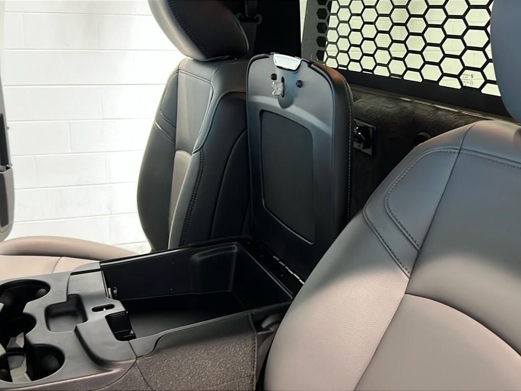 New 2024 RAM 3500 Tradesman image 10