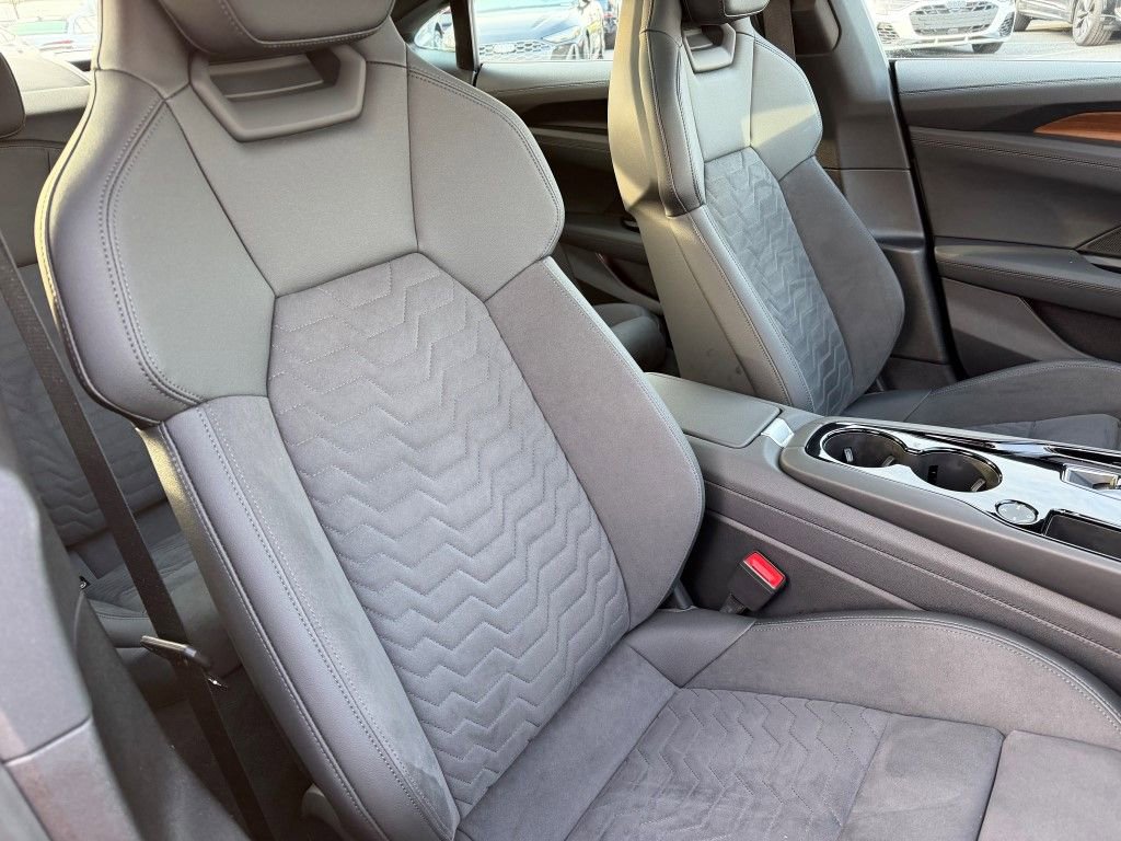 Certified 2023 Audi e-tron GT Premium Plus image 16