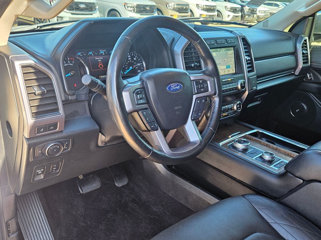 Used 2019 Ford Expedition Platinum AWD/4WD image 10