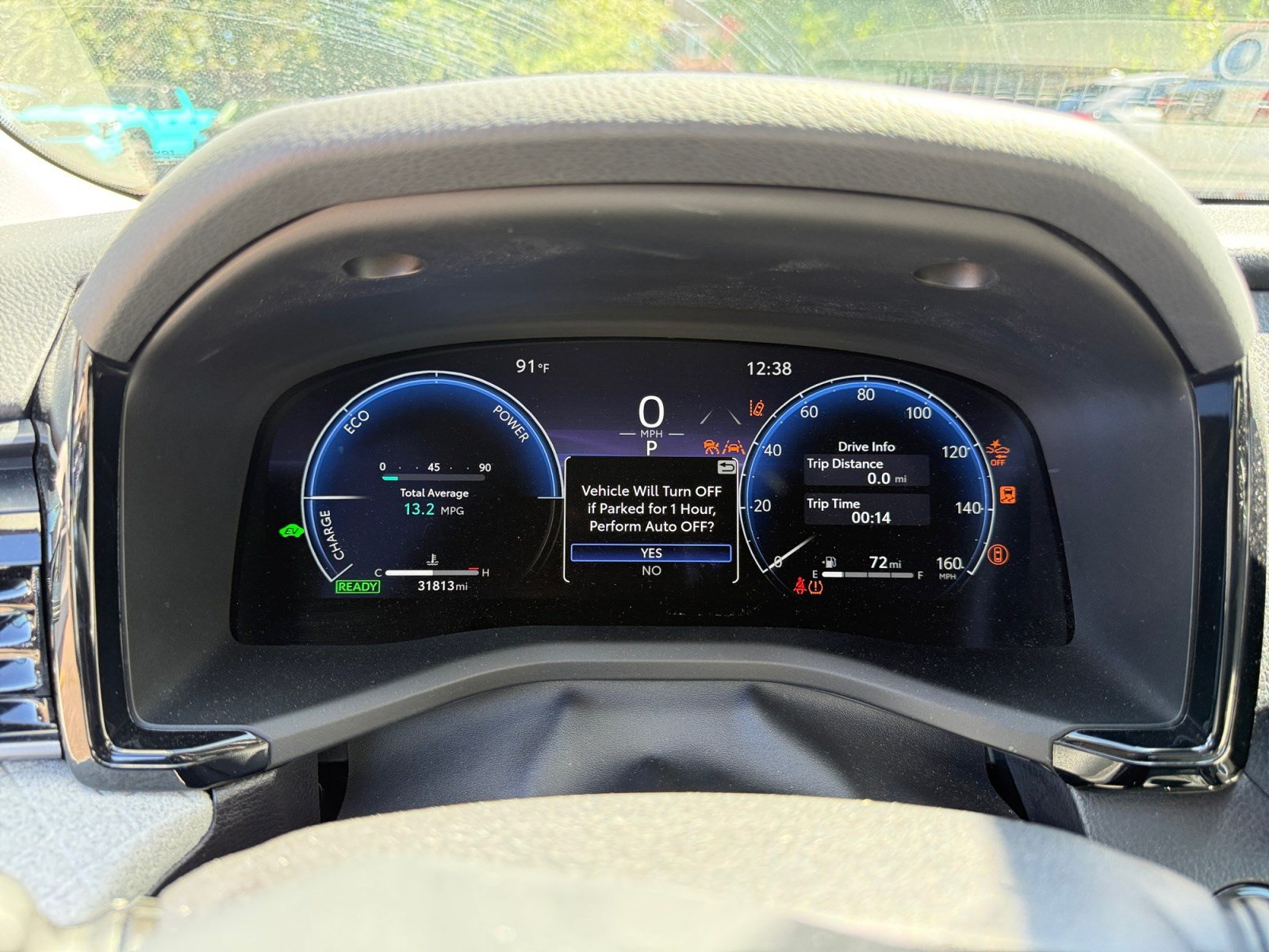 Used 2025 Toyota Camry XLE AWD/4WD image 10