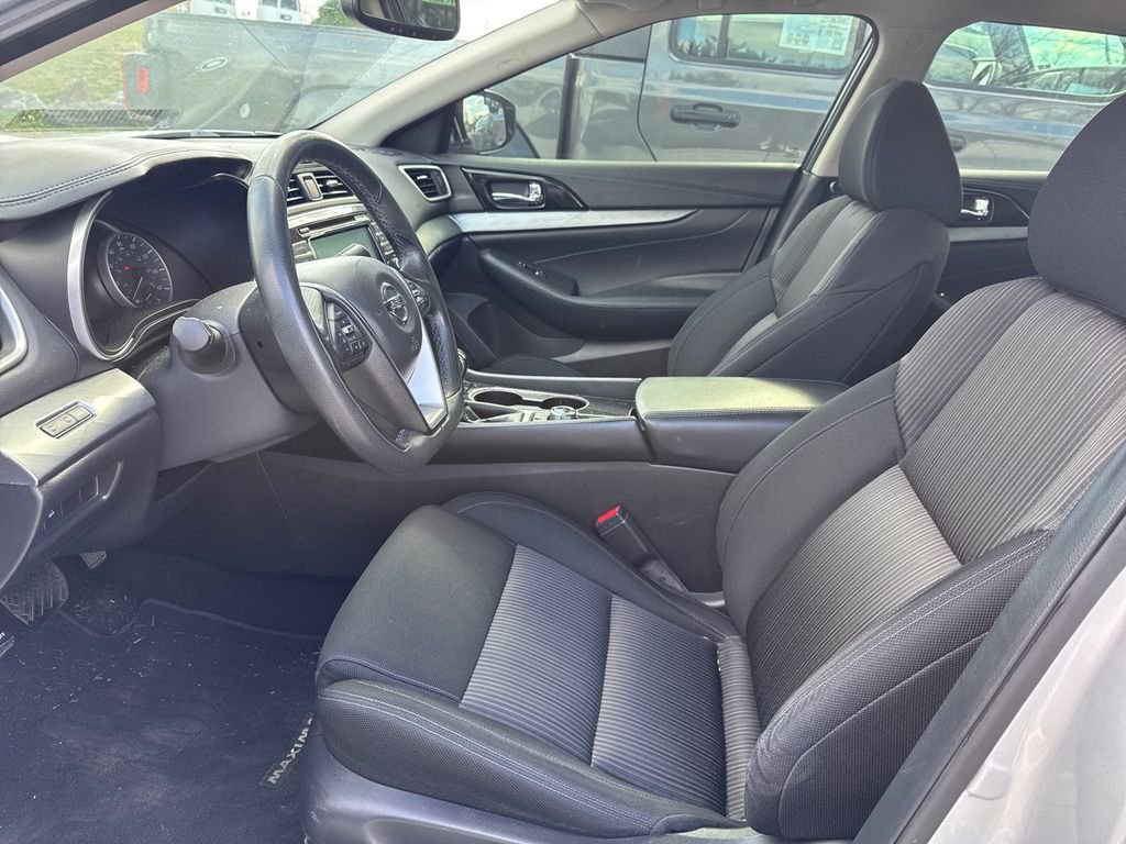 Used 2016 Nissan Maxima 3.5 S image 3