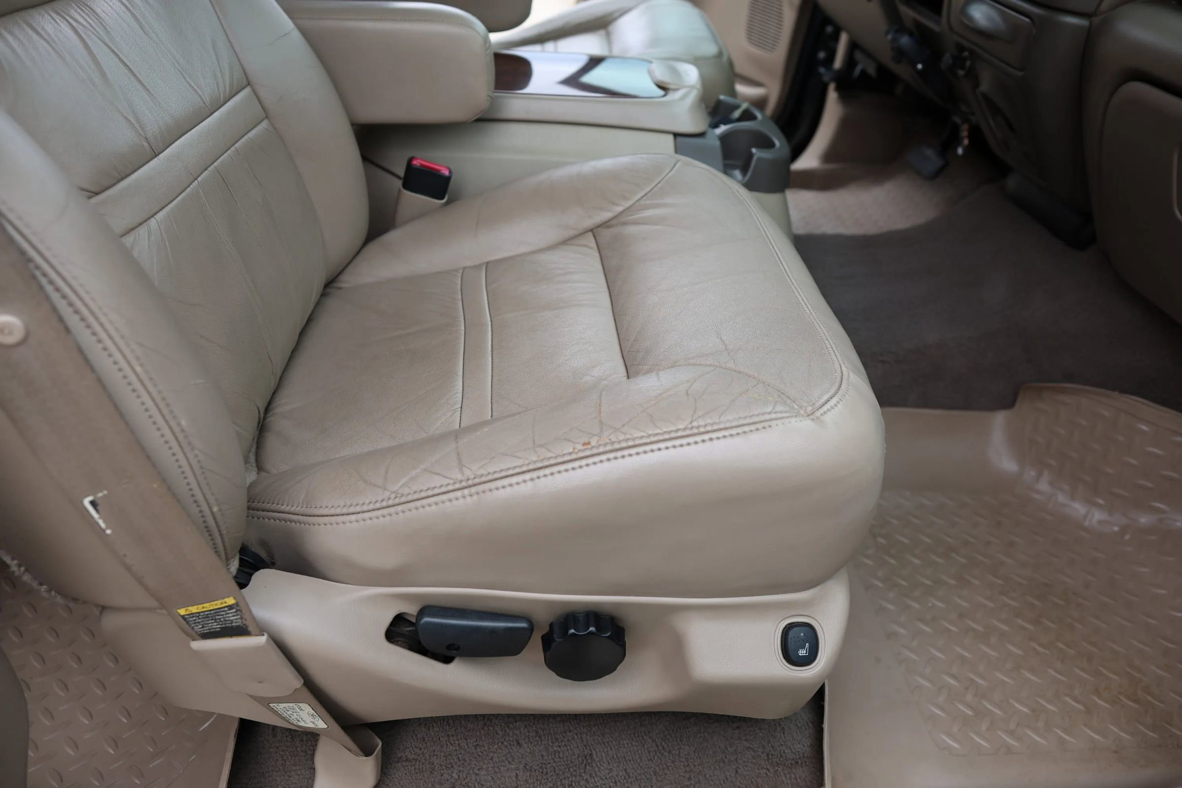 Used 2000 Ford Excursion Limited image 34