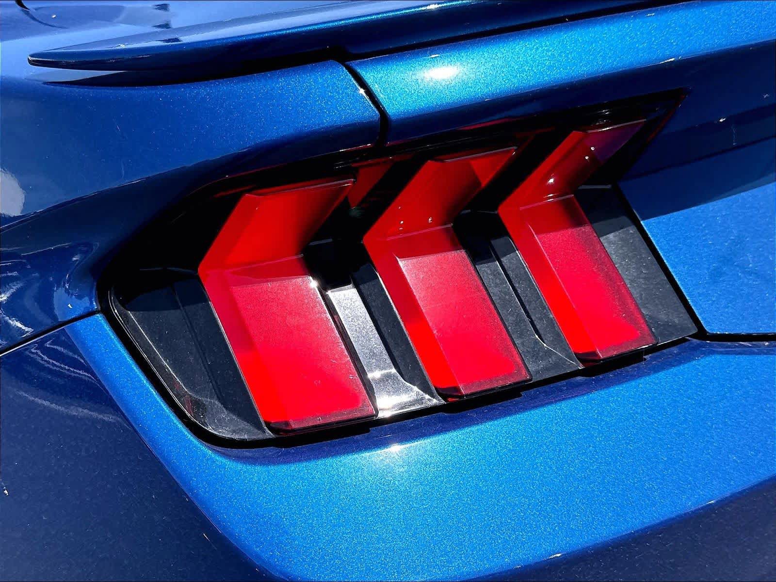 Used 2024 Ford Mustang GT Premium RWD image 23