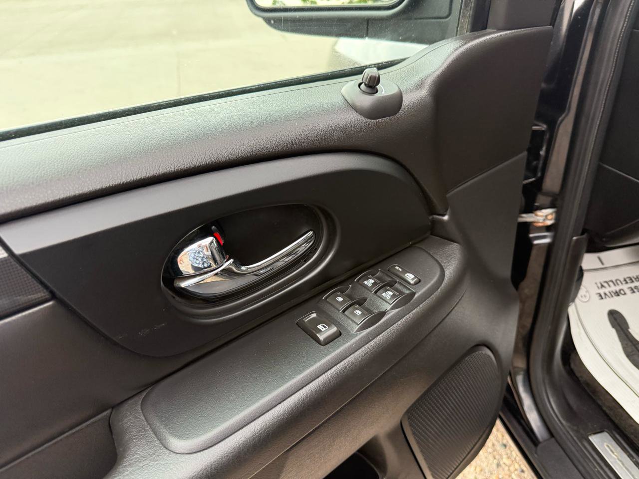 Used 2009 GMC Envoy SLE w/ Sun And Sound Package AWD/4WD image 11