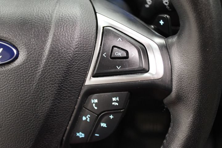 Used 2017 Ford Edge SEL FWD image 34