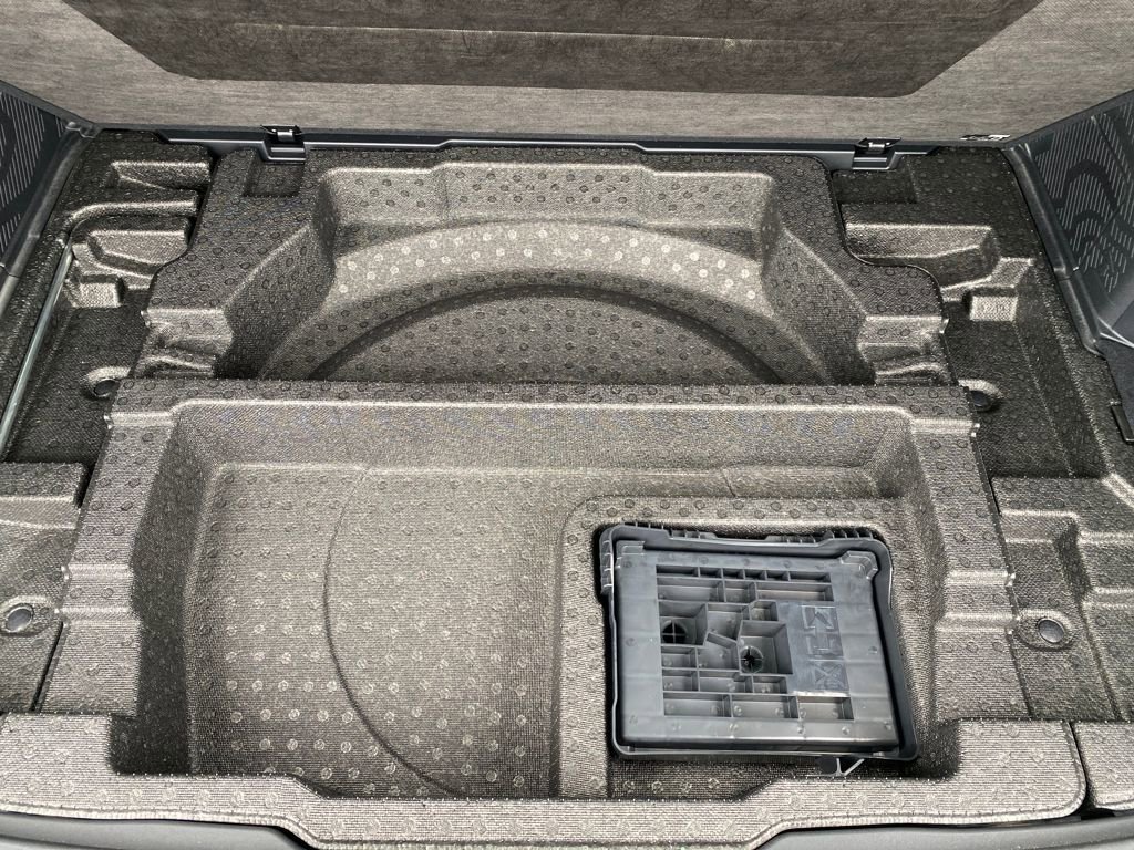 Certified 2025 Subaru Forester Limited image 30