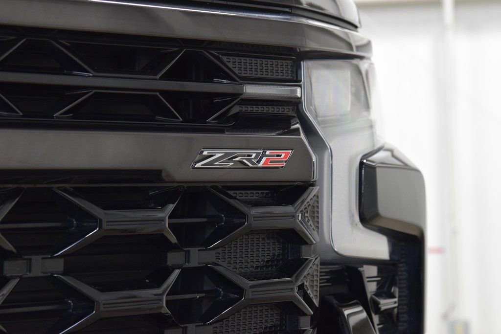Used 2024 Chevrolet Silverado 1500 ZR2 image 16
