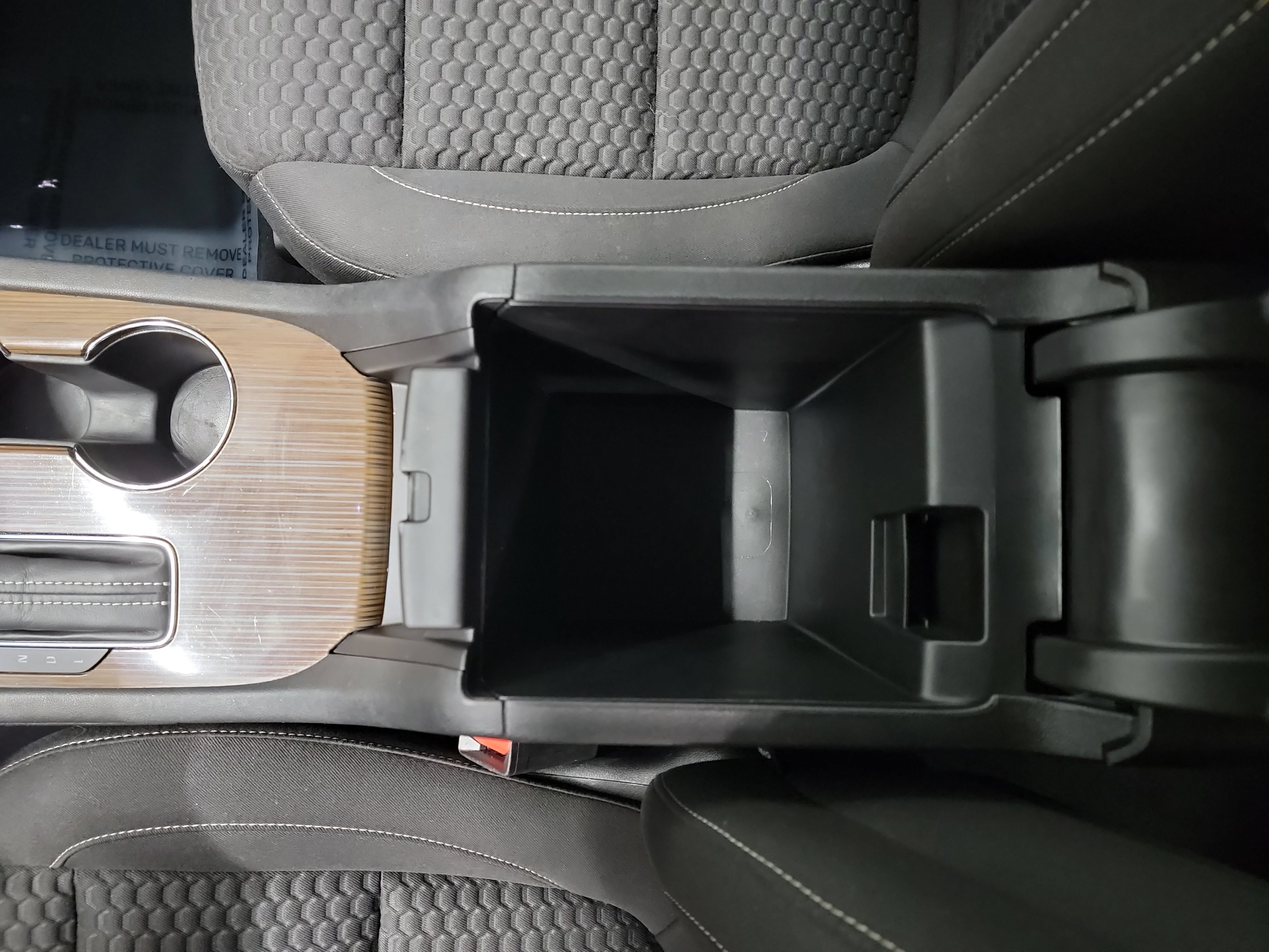 Used 2019 GMC Acadia SLE FWD image 28