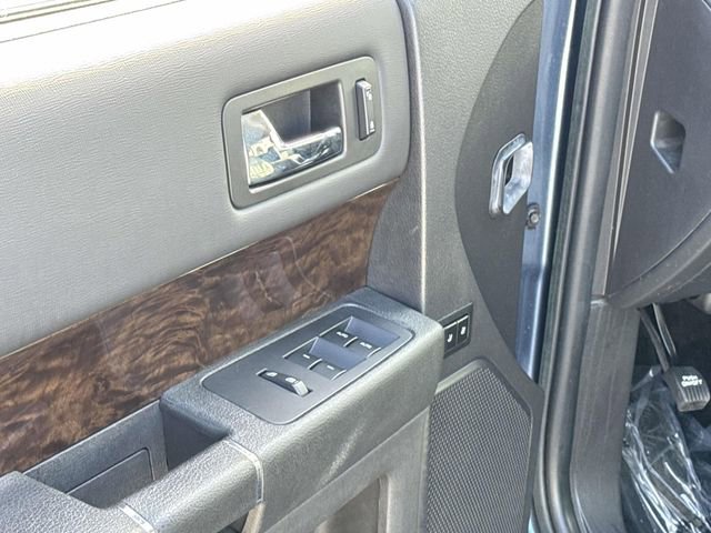 Used 2018 Ford Flex Limited image 15
