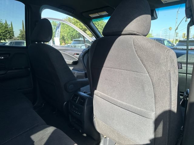 Used 2022 Honda Pilot Sport image 23
