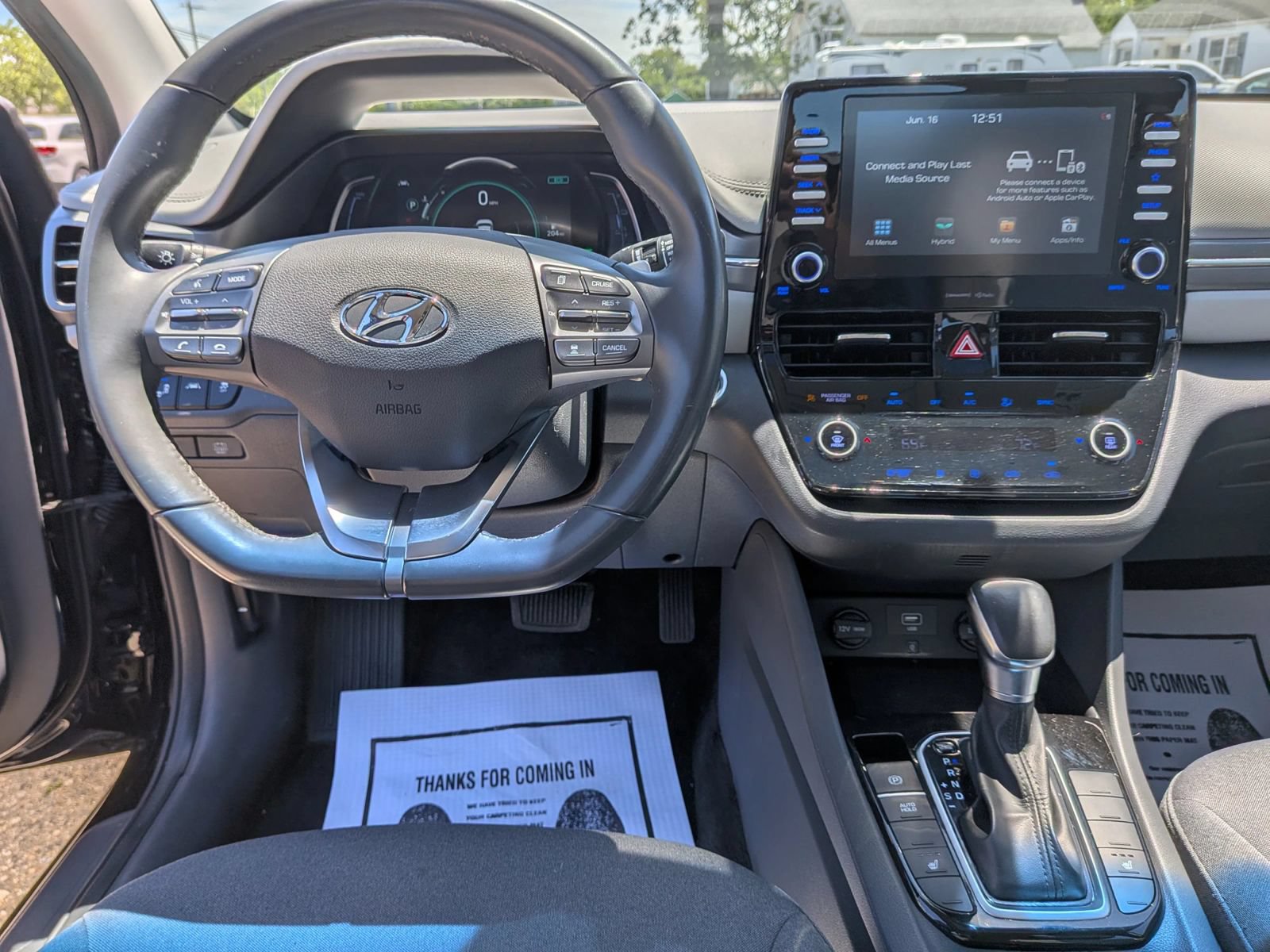 Used 2020 Hyundai Ioniq SEL FWD image 40
