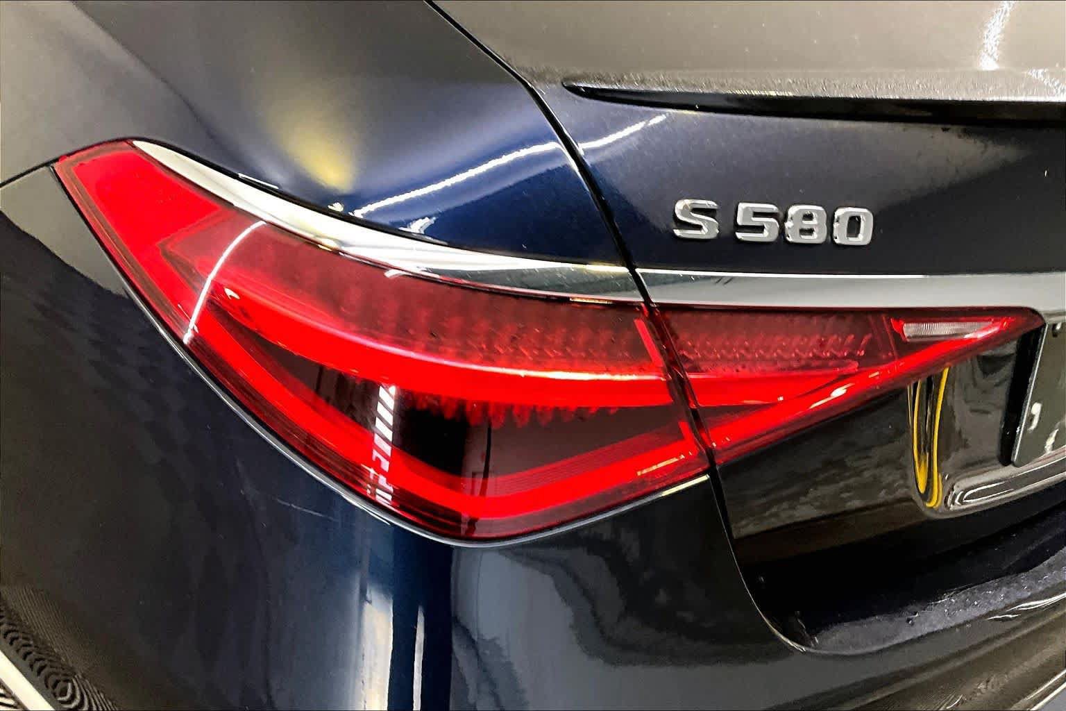 Used 2023 Mercedes-Benz S 580 4MATIC Sedan image 28