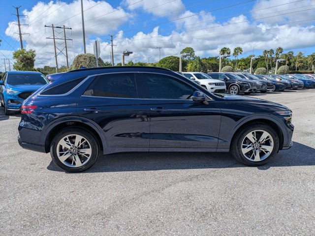 Used 2022 Genesis GV70 3.5T Sport w/ Sport Advanced Package AWD/4WD image 4