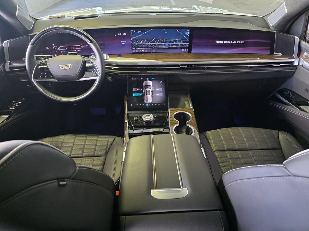 New 2026 Cadillac Escalade Platinum Sport AWD/4WD image 8