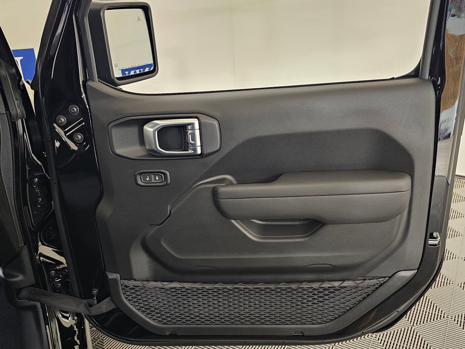 New 2026 Jeep Wrangler Unlimited Rubicon image 32