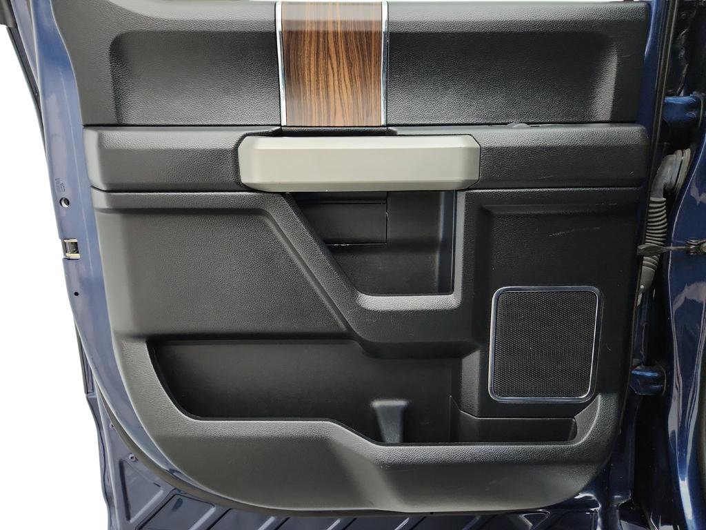 Used 2017 Ford F150 Lariat image 22