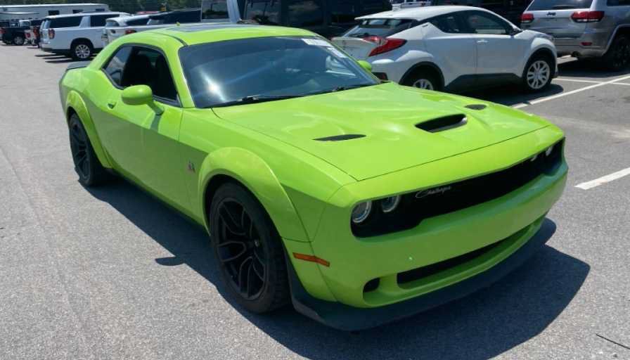 Used 2019 Dodge Challenger R/T Scat Pack RWD image 1