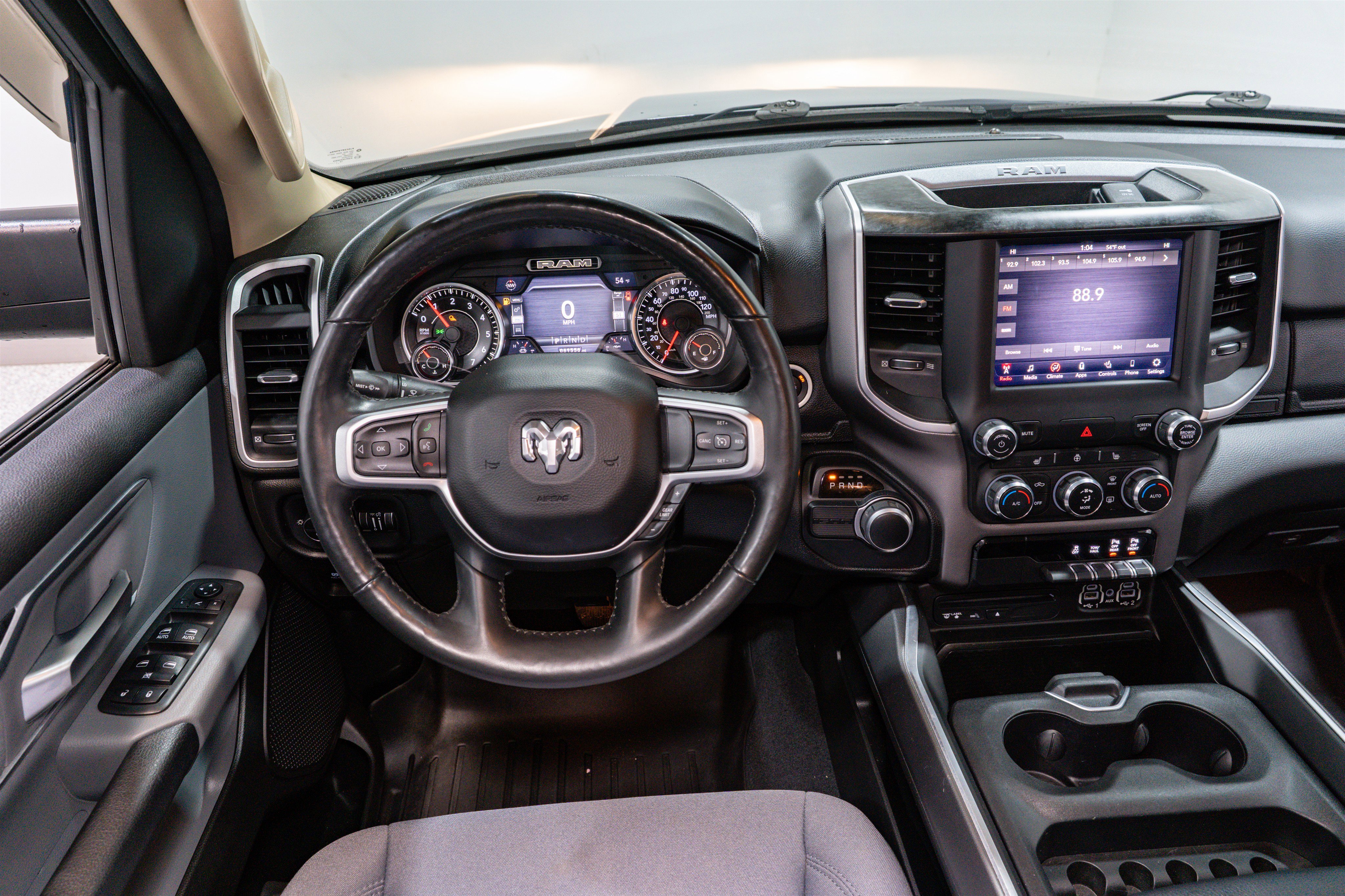 Used 2019 RAM 1500 Big Horn image 12