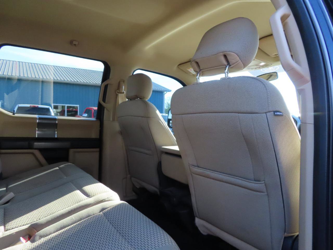 Used 2017 Ford F350 XLT w/ XLT Premium Package AWD/4WD image 48