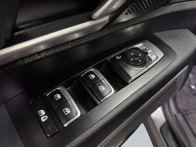 Used 2024 Kia Telluride S FWD image 35