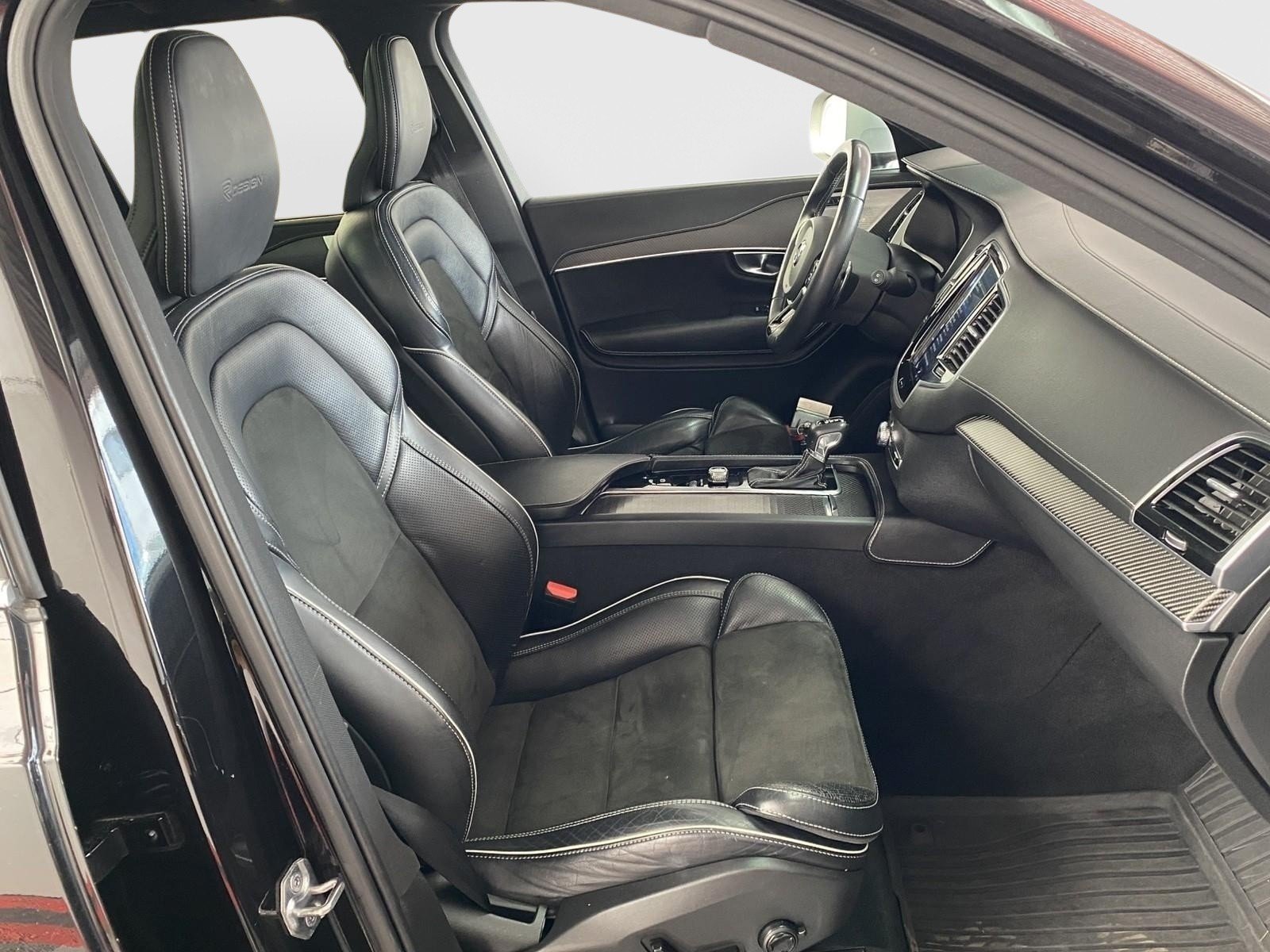Used 2019 Volvo XC90 T6 R-Design w/ Advanced Package AWD/4WD image 9