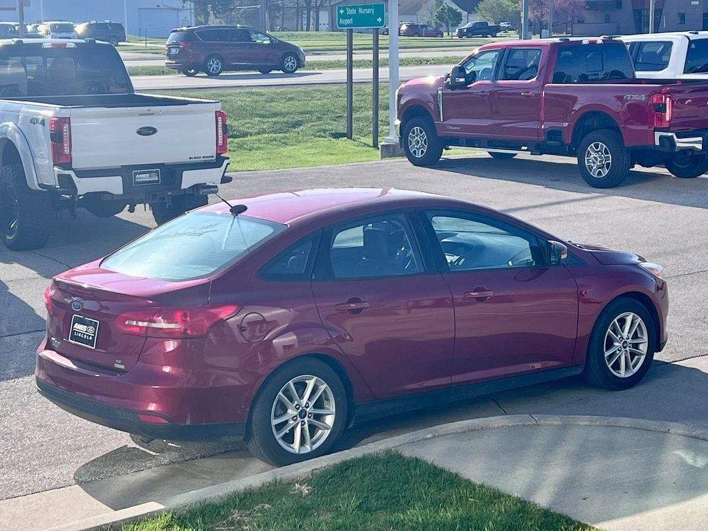 Used 2016 Ford Focus SE FWD image 6