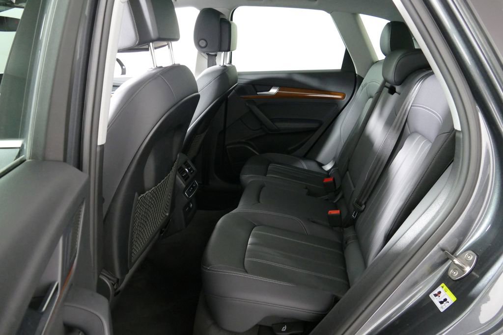 Used 2023 Audi Q5 2.0T Premium Plus w/ Premium Plus Package image 5