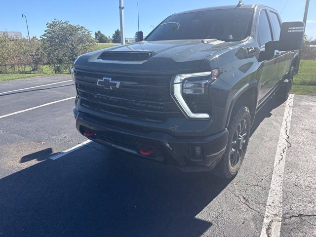 Used 2025 Chevrolet Silverado 2500 LTZ w/ Trail Boss Package AWD/4WD image 4
