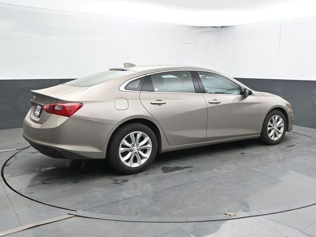 Used 2023 Chevrolet Malibu LT FWD image 2