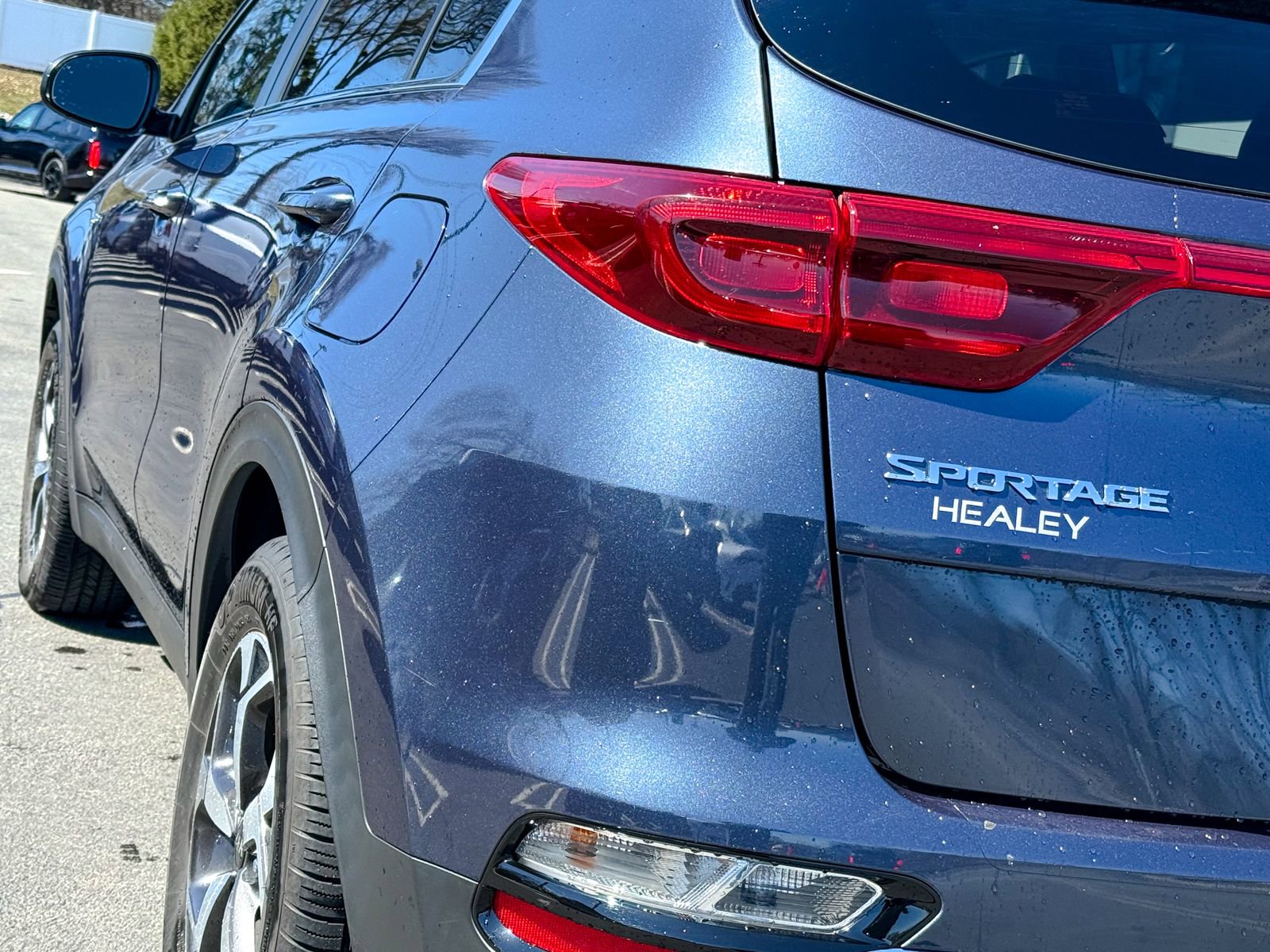 Certified 2021 Kia Sportage LX image 9